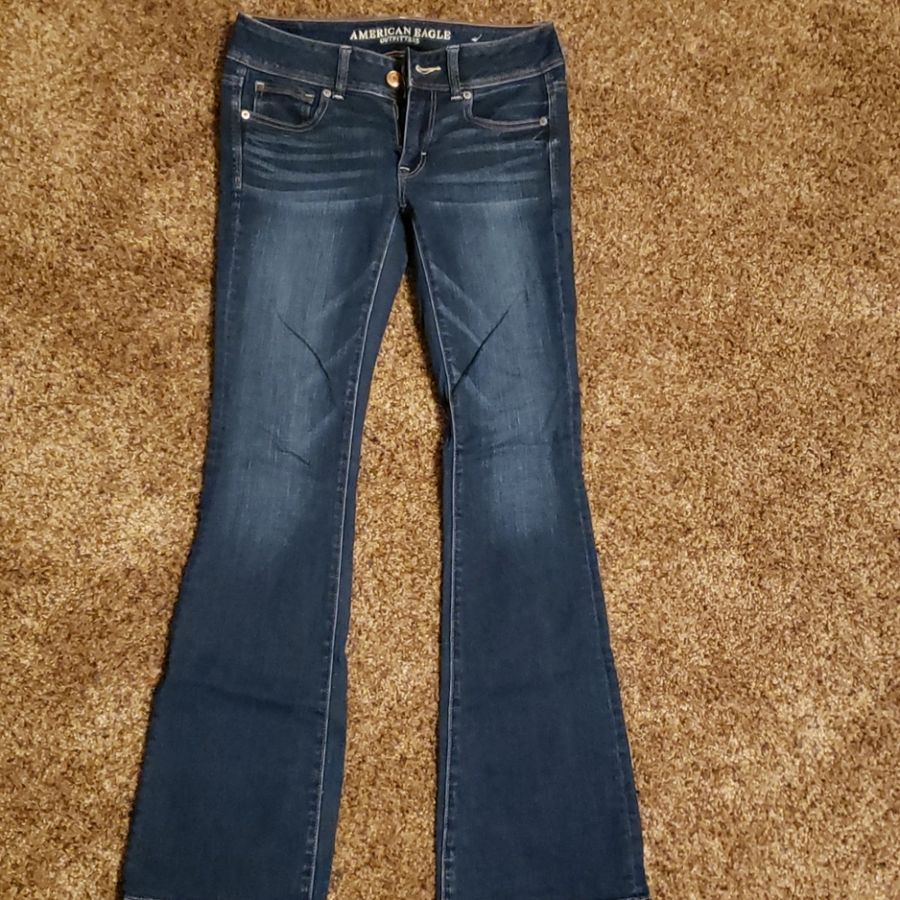 American Eagle Size 2 Jeans